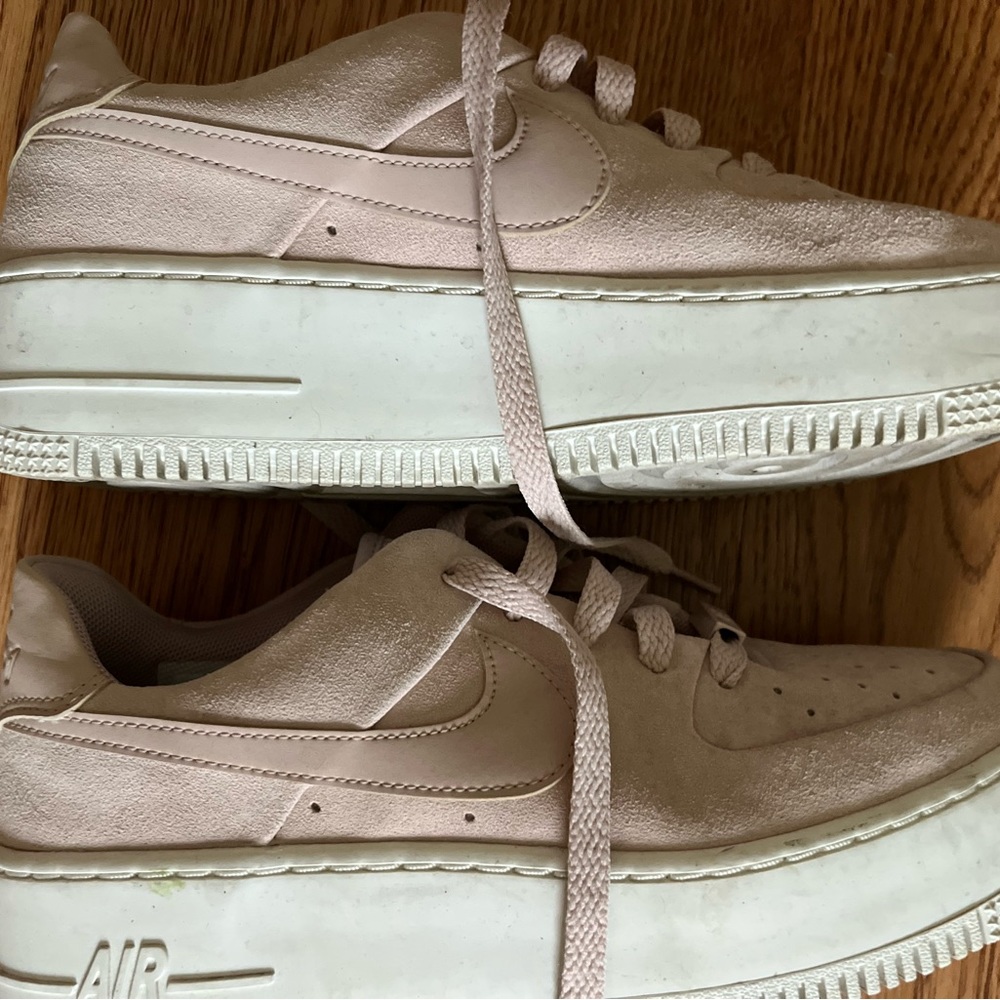 Nike Air Force One - image 2